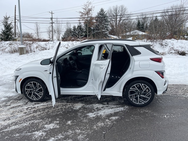 Thumbnail: 2022 Hyundai Kona - 15