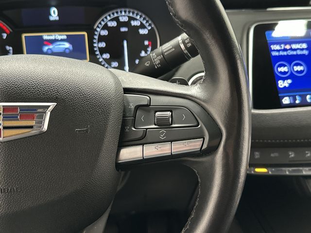 Thumbnail: 2023 Cadillac XT4 - 9