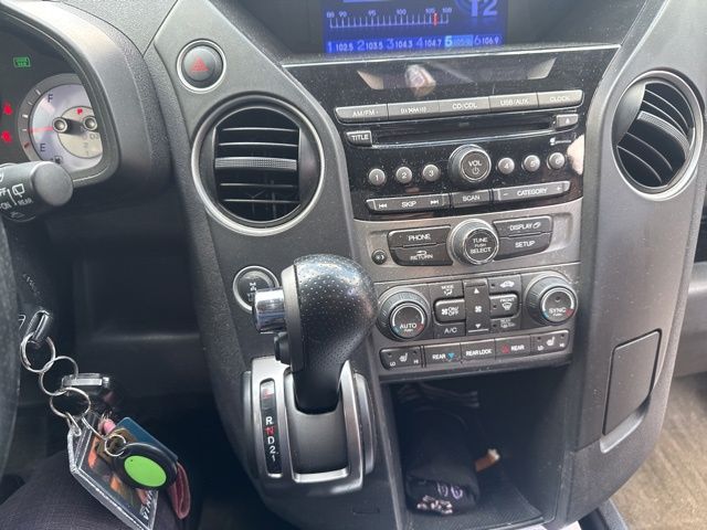 Thumbnail: 2015 Honda Pilot - 14