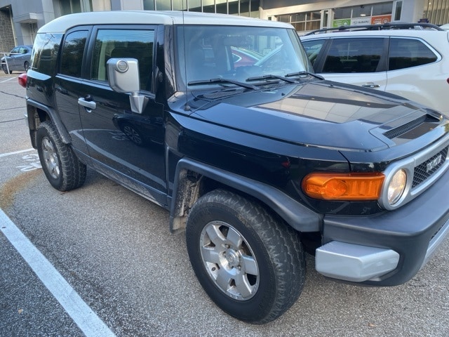 Thumbnail: 2009 Toyota FJ Cruiser - 3