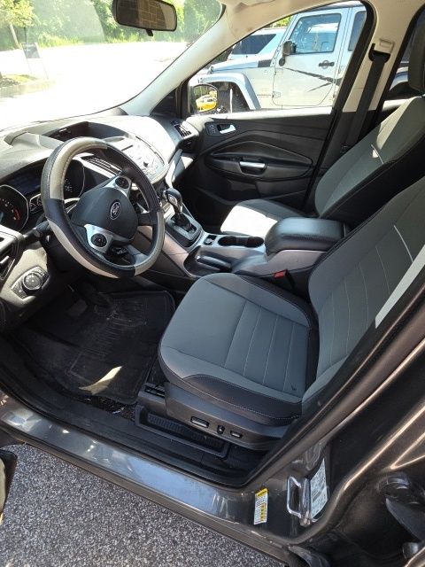 Thumbnail: 2014 Ford Escape - 15