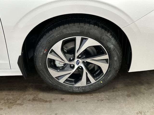 Thumbnail: 2025 Subaru Legacy - 5