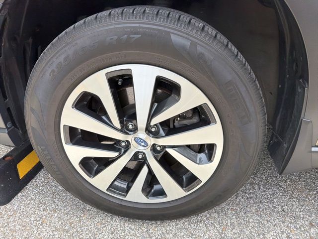 Thumbnail: 2020 Subaru Outback - 18