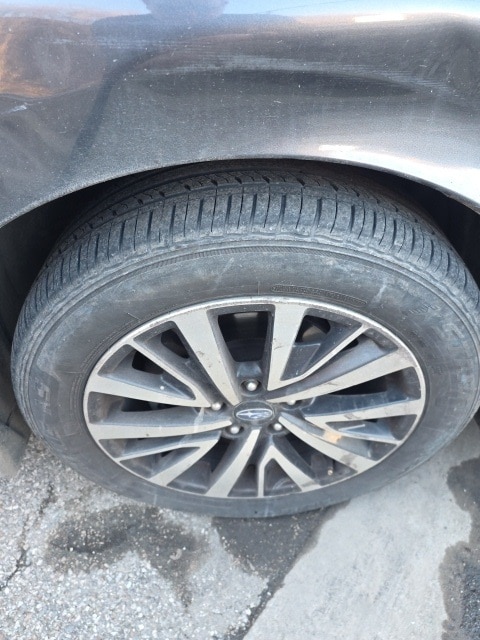 Thumbnail: 2018 Subaru Legacy - 10