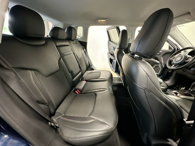 Thumbnail: 2018 Jeep Compass - 24