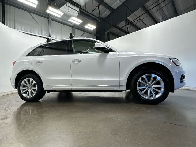 Thumbnail: 2016 Audi Q5 - 3