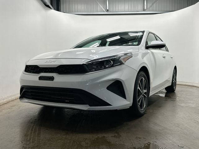 Thumbnail: 2022 Kia Forte - 27
