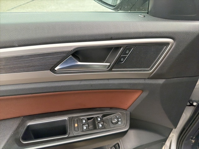 Thumbnail: 2021 Volkswagen Atlas - 12