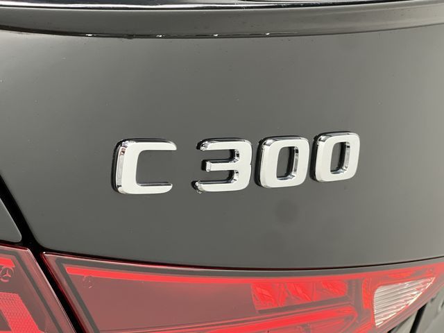 Thumbnail: 2022 Mercedes-Benz C-Class - 28