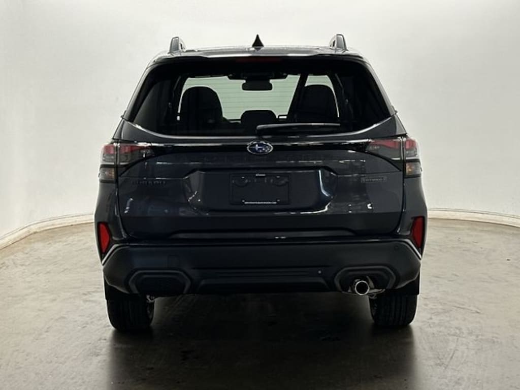 New 2025 Subaru Forester Hybrid Limited SUV