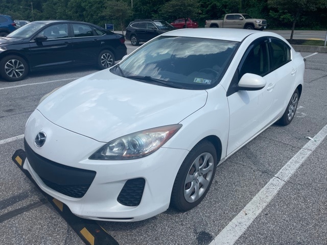 2013 Mazda Mazda3 i Sport -
                  Moon Township, PA