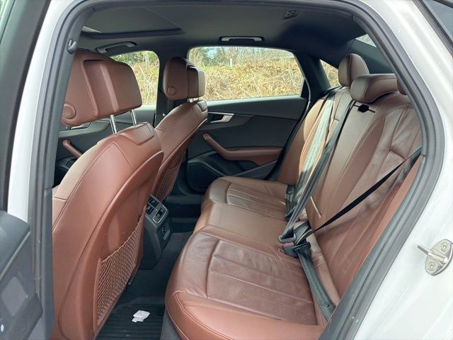 Thumbnail: 2018 Audi A4 - 16