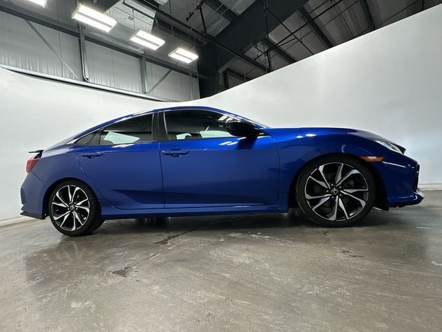 Thumbnail: 2019 Honda Civic - 3