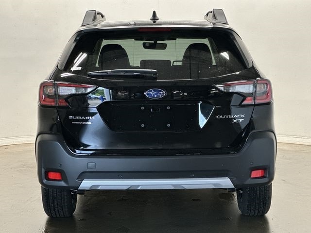 Thumbnail: 2025 Subaru Outback - 4