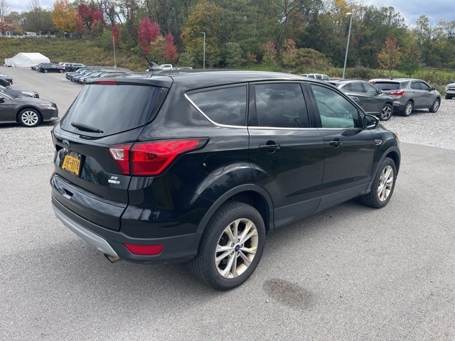Thumbnail: 2019 Ford Escape - 6