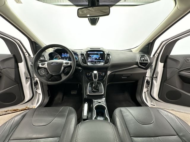 Thumbnail: 2013 Ford Escape - 20