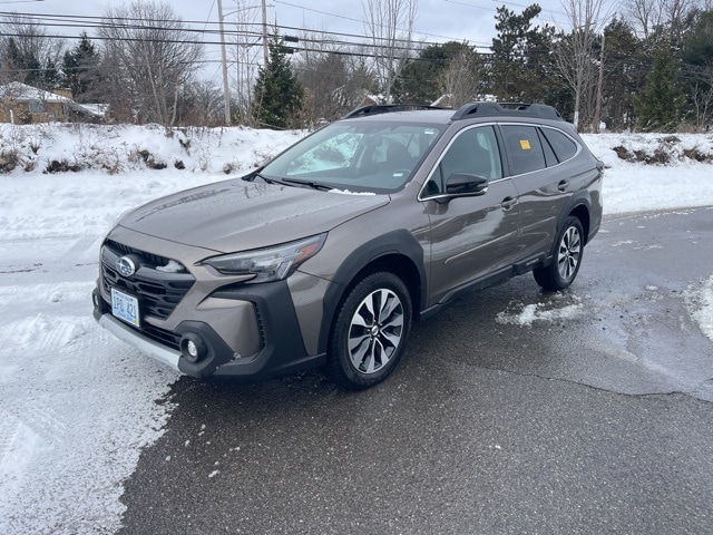 2024 Subaru Outback Limited's photo