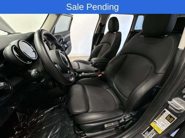 Thumbnail: 2019 MINI Cooper Hardtop - 16