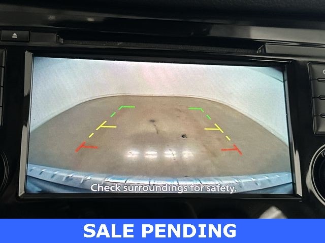 Thumbnail: 2020 Nissan Rogue Sport - 12