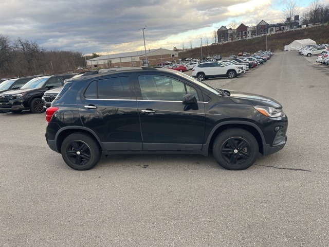 Thumbnail: 2019 Chevrolet Trax - 5