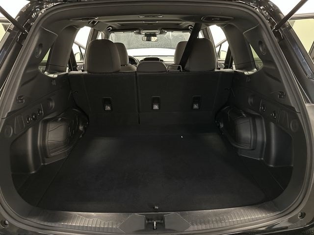 Thumbnail: 2025 Subaru Forester - 25