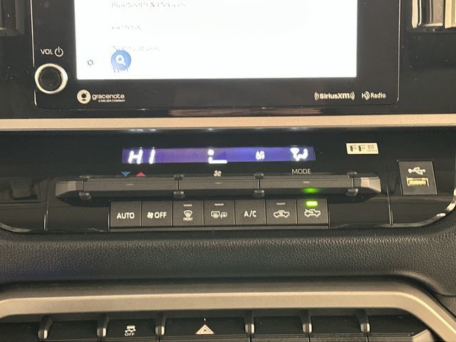 Thumbnail: 2023 Toyota Tundra - 15