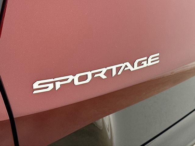 Thumbnail: 2023 Kia Sportage - 30