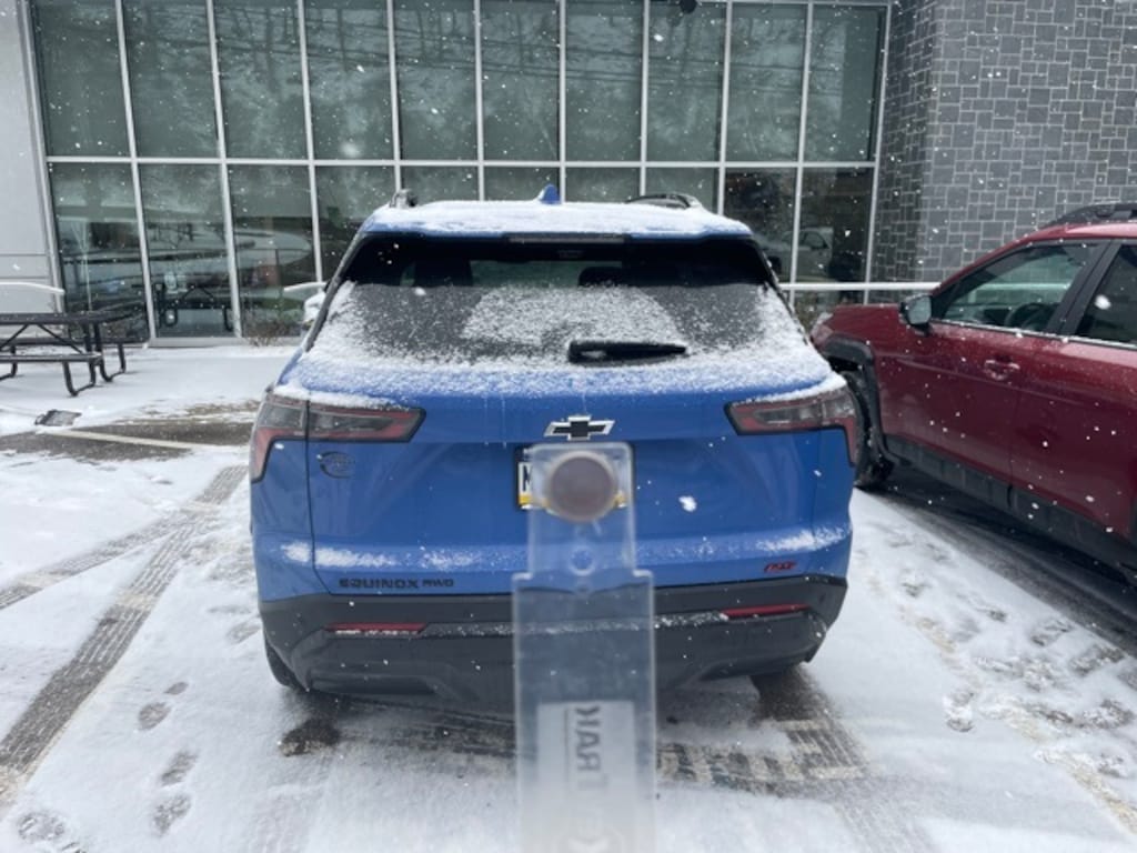 Used 2025 Chevrolet Equinox AWD RS SUV