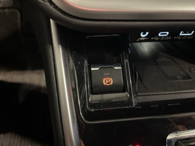 Thumbnail: 2024 Subaru Legacy - 24