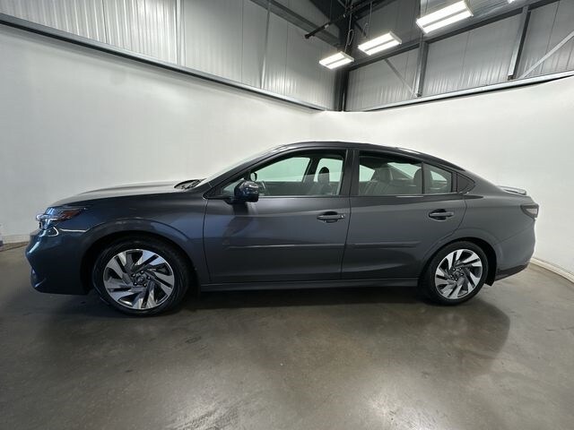 2023 Subaru Legacy Limited photo 2