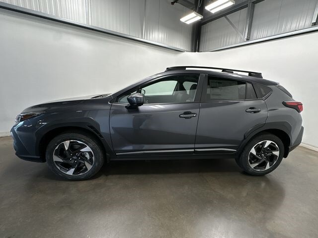 2025 Subaru Crosstrek Limited photo 2