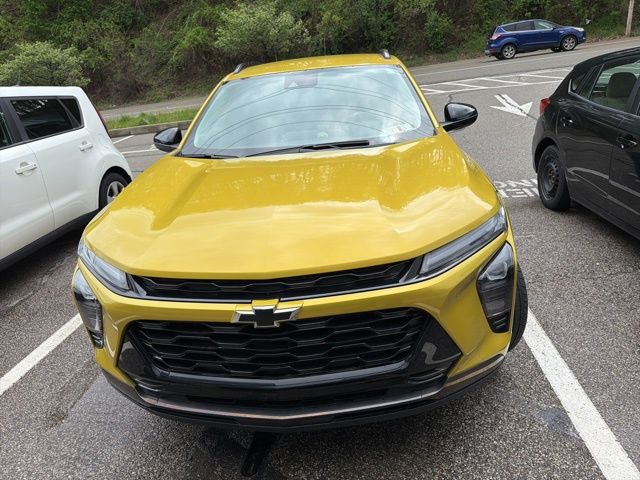 Thumbnail: 2024 Chevrolet Trax - 2