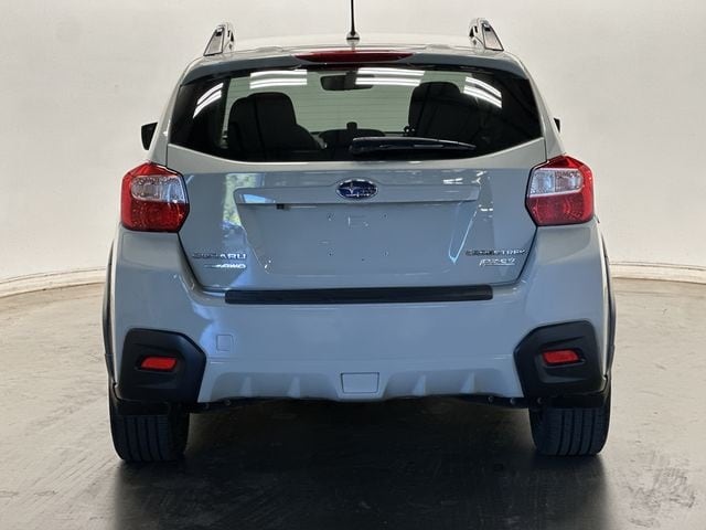 Thumbnail: 2017 Subaru Crosstrek - 4