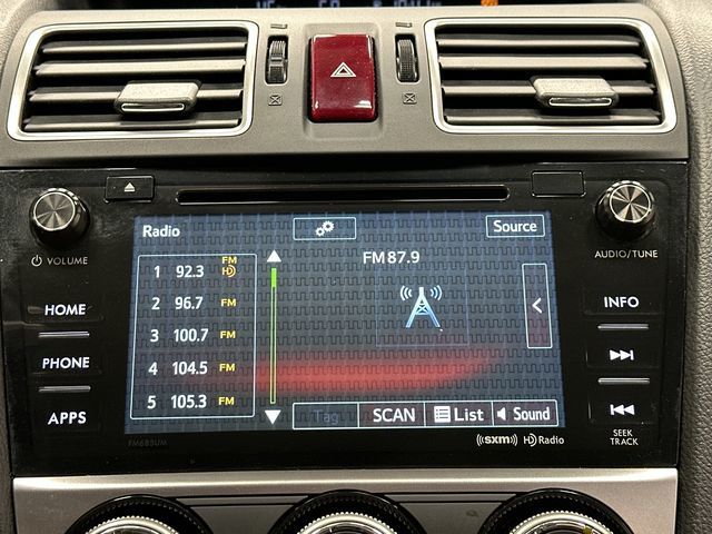 Thumbnail: 2016 Subaru Crosstrek - 10