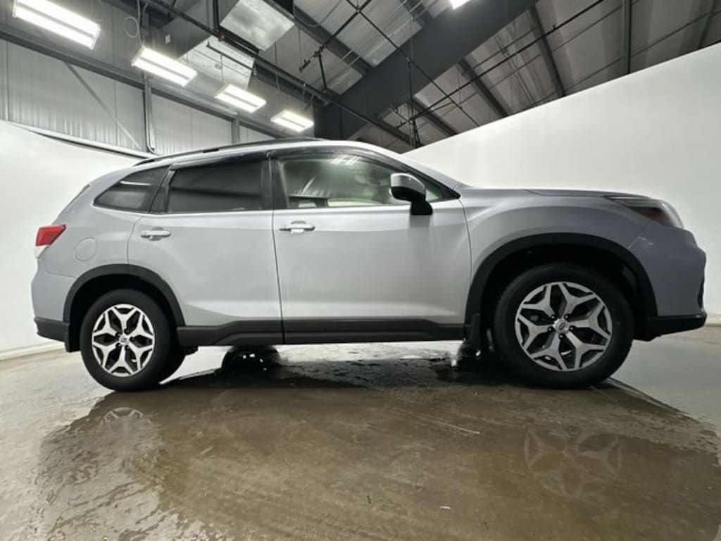 Used 2019 Subaru Forester Premium SUV