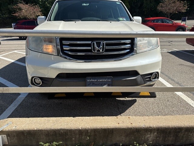 2014 Honda Pilot Touring photo 3
