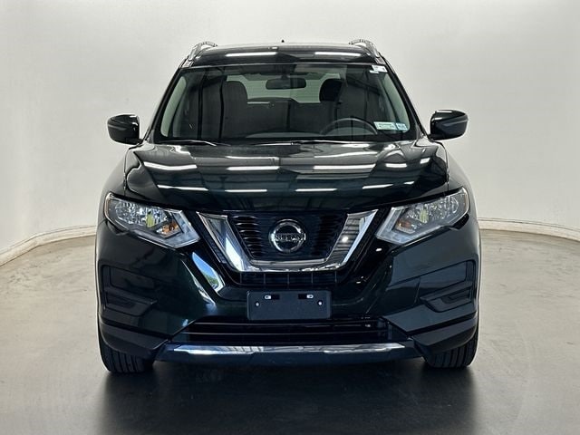 2018 Nissan Rogue SV 29