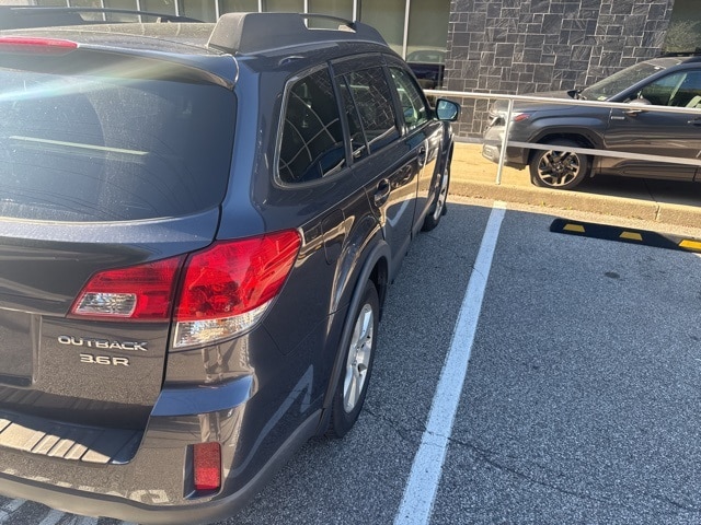 Thumbnail: 2012 Subaru Outback - 7