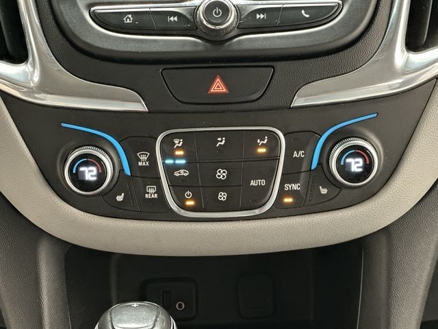 Thumbnail: 2018 Chevrolet Equinox - 14