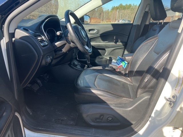 Thumbnail: 2019 Jeep Compass - 19