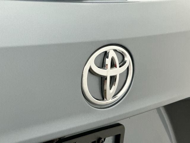 Thumbnail: 2022 Toyota Highlander - 30