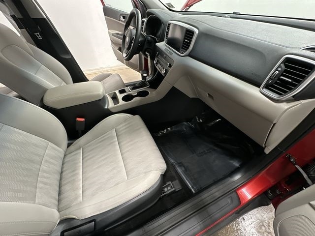 Thumbnail: 2022 Kia Sportage - 19