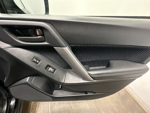 Thumbnail: 2018 Subaru Forester - 22