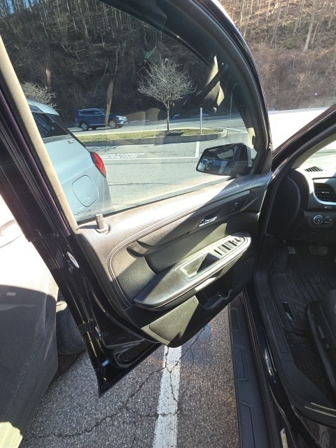 Thumbnail: 2016 Chevrolet Traverse - 15