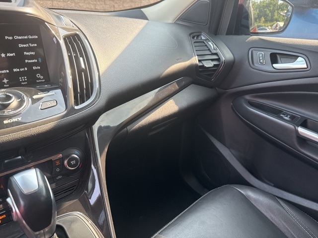 2016 Ford Escape Titanium 13