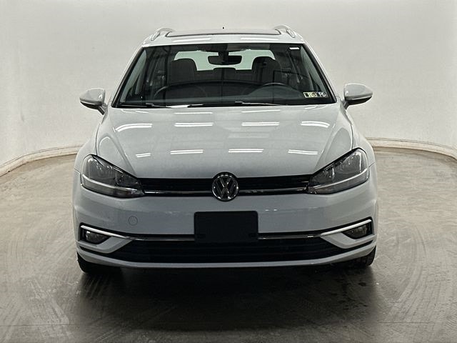 Thumbnail: 2018 Volkswagen e-Golf - 32