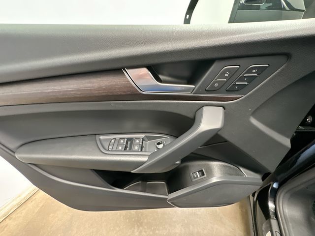 Thumbnail: 2024 Audi Q5 - 18