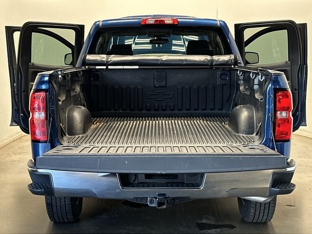 Thumbnail: 2017 Chevrolet Silverado 1500 - 23