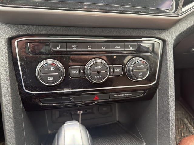 Thumbnail: 2021 Volkswagen Atlas - 16