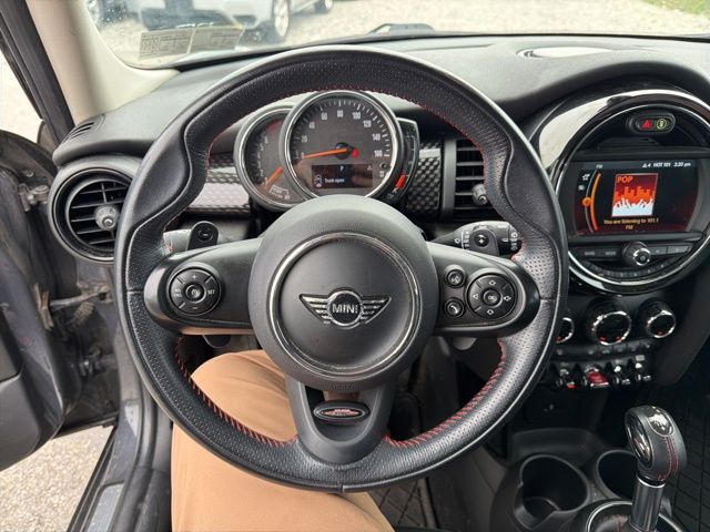 Thumbnail: 2019 MINI Cooper Hardtop - 19